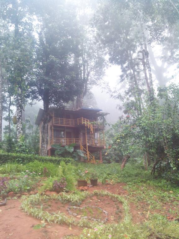 Jungle Jive Tree House Munnar Bed and Breakfast Exterior foto