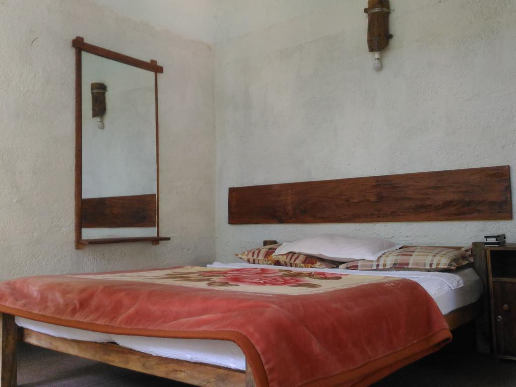 Jungle Jive Tree House Munnar Bed and Breakfast Exterior foto